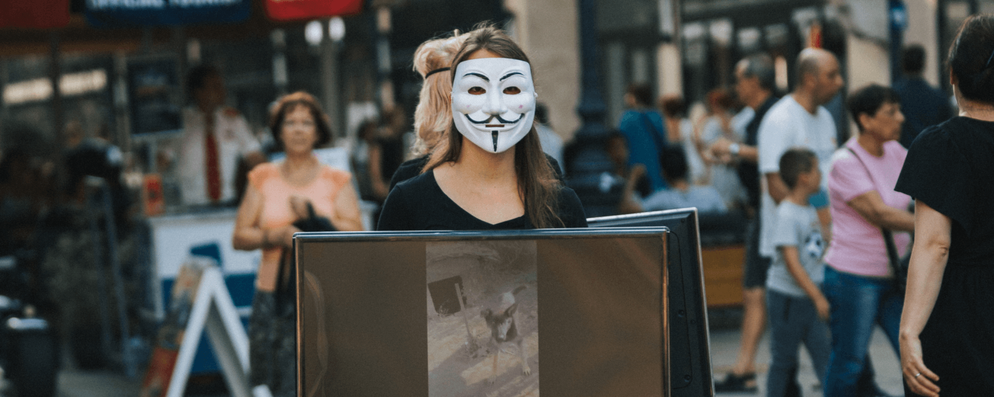 Vegán állatvédelmi demonstráció a Deák Ferenc téren